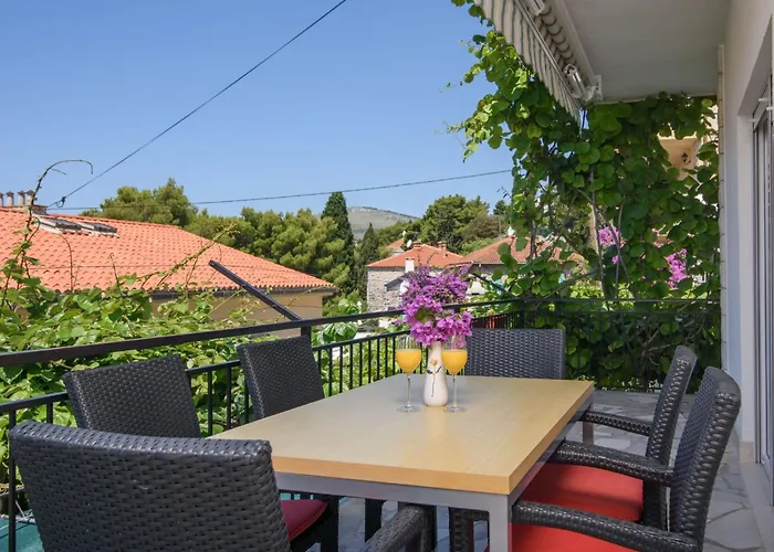 Fuer Sechs Personen- Mit Einem Balkon By Interhome Apartment *